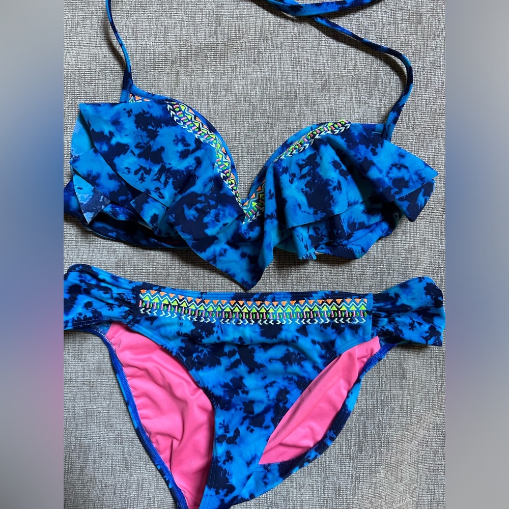 Victoria’s Secret XS bikini bright blue